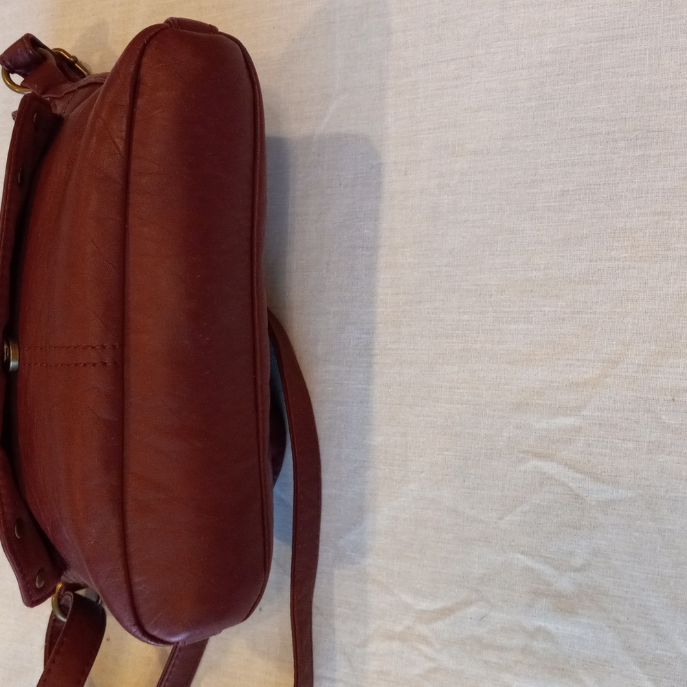 Purse - Picture 3 of 9